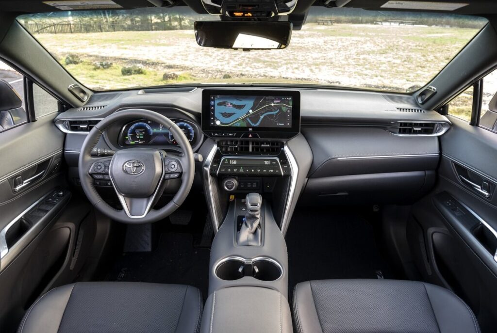 2024 Toyota Venza interior