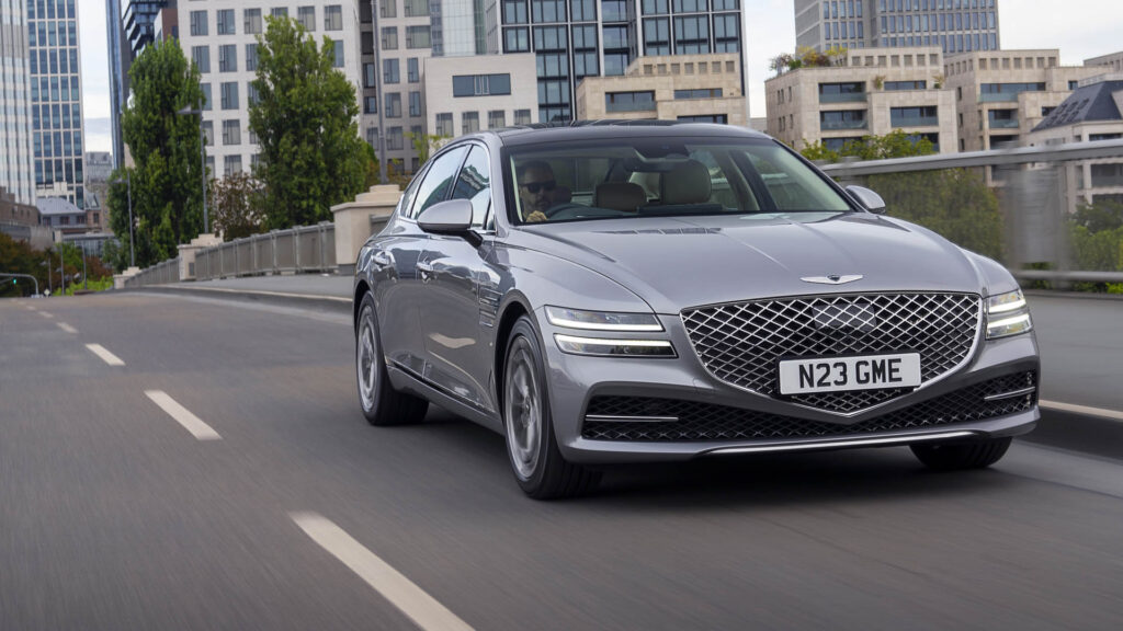 2025 Genesis G80 magma