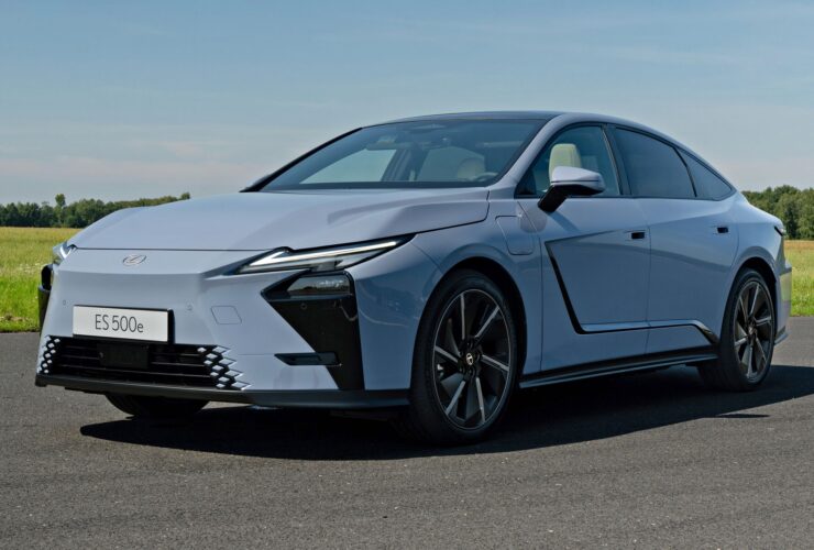 2026 Lexus ES Hybrid